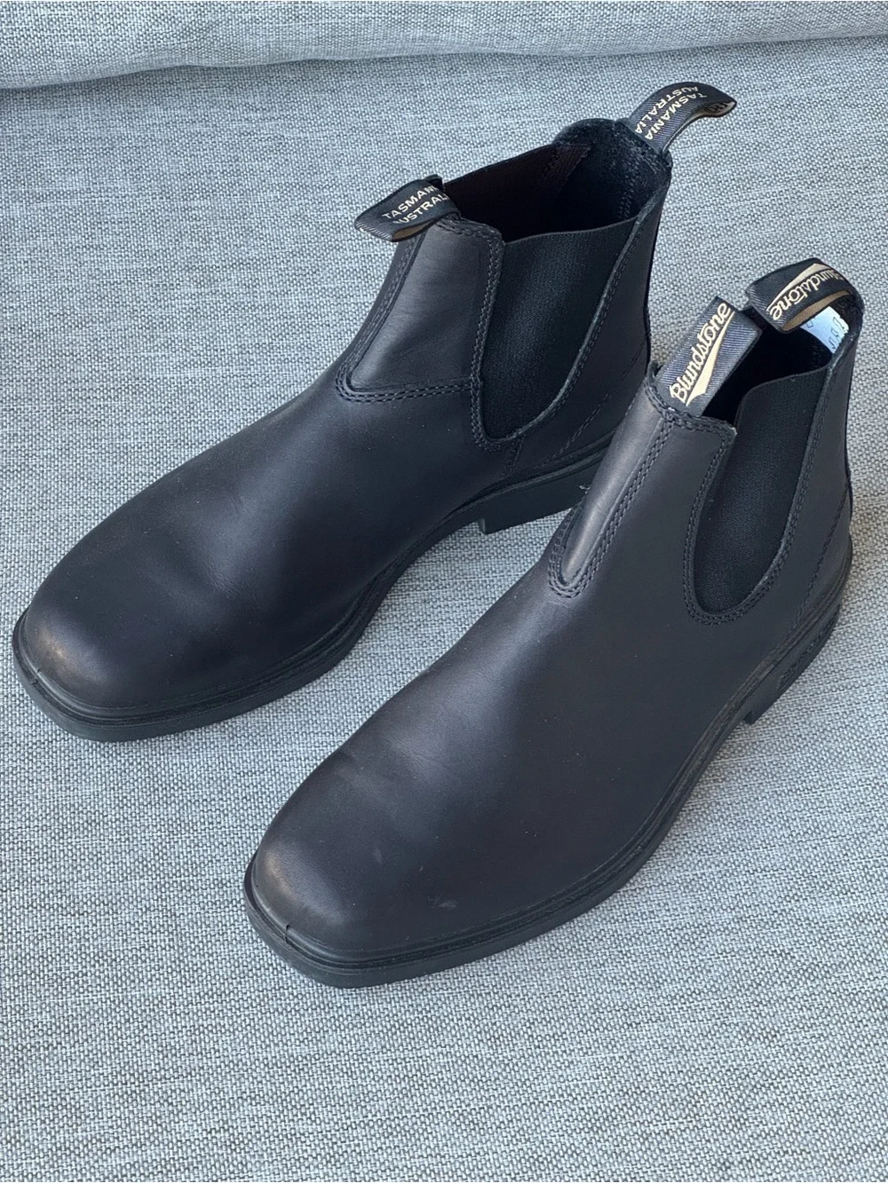 Blundstone Men's Black Leather Chelsea Boots - USA size 11.5